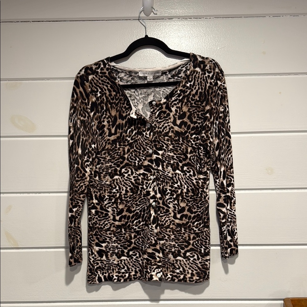 Women’s cardigan- Larry Levine